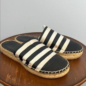 Marc Fisher LTD Emilie2 striped mule espadrilles black and white size 7